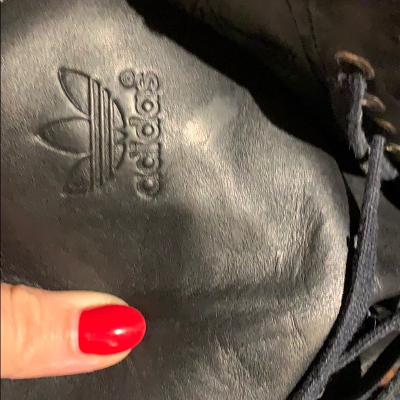 Adidas by Jeremy Scott 💯 authentic, real leather boots. So cool 😎 like new - Picture 4 of 6